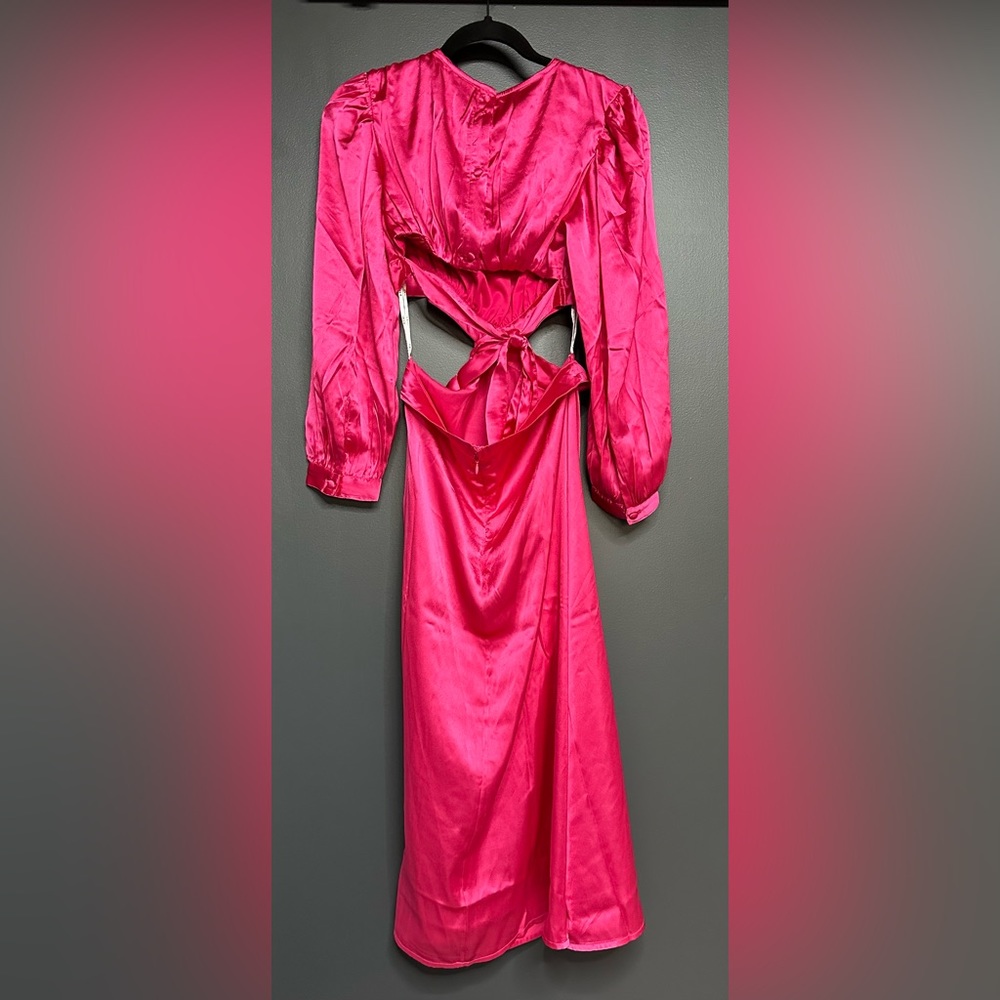 NEW Rahi Cierra Cut Out Back Dress Fuschia M - Picture 5 of 7